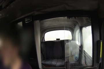 Taxi driver prefers blondes