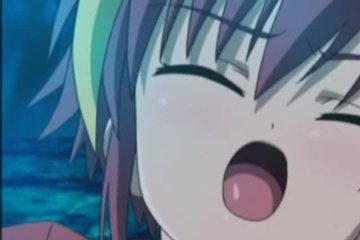 Hot Babe Displays Her Big Paired Boobs