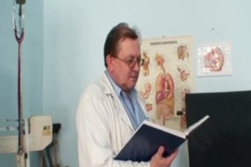 Redhead Denisa Gyno Pussy Speculum Vaginal Examination