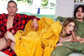 [Brazzers] Molly Little - Swallow For Stepdad