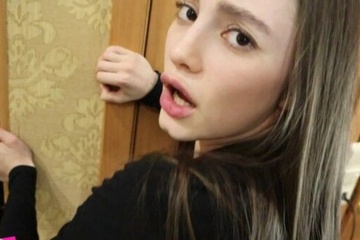 Аs soon as she comes home immediately wants to suck - SolaZola